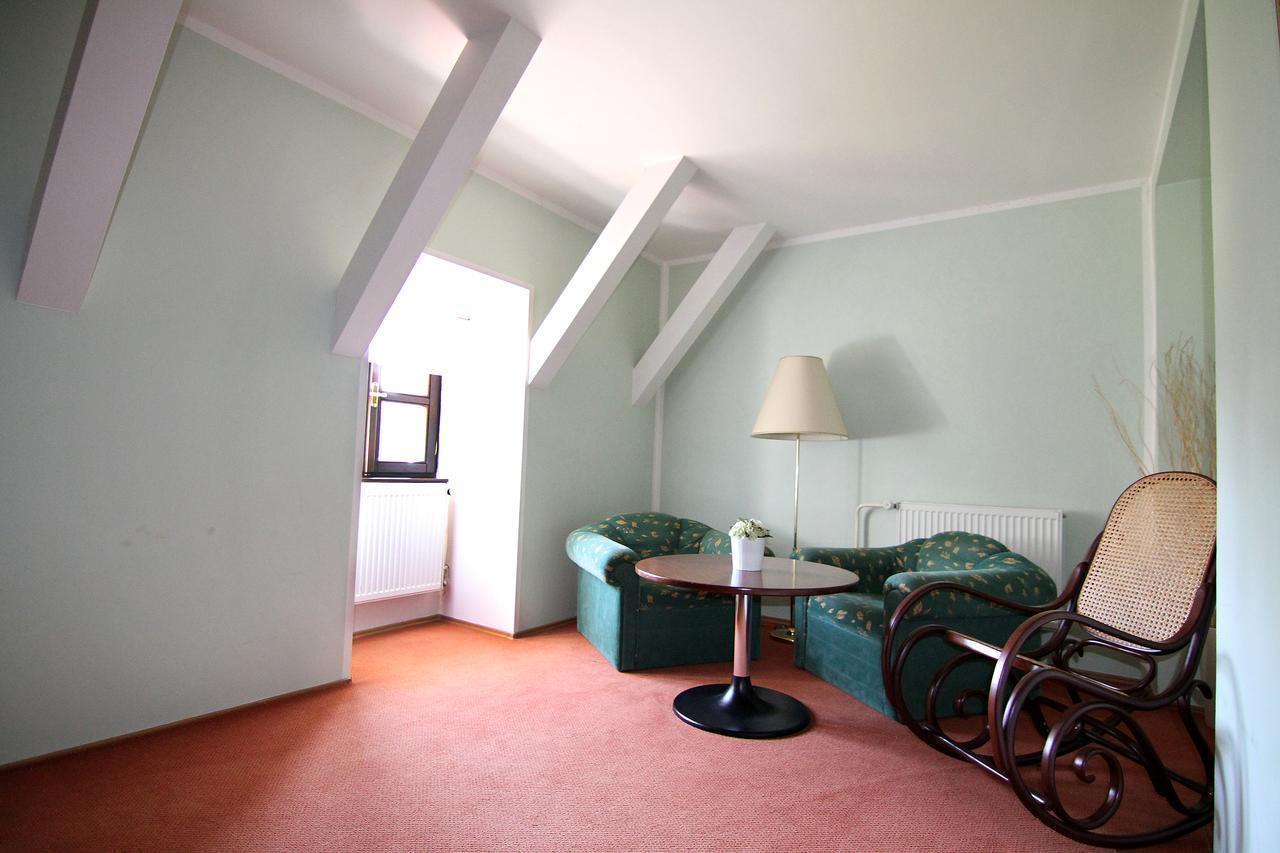 Zamek Havirov Hotell Exteriör bild